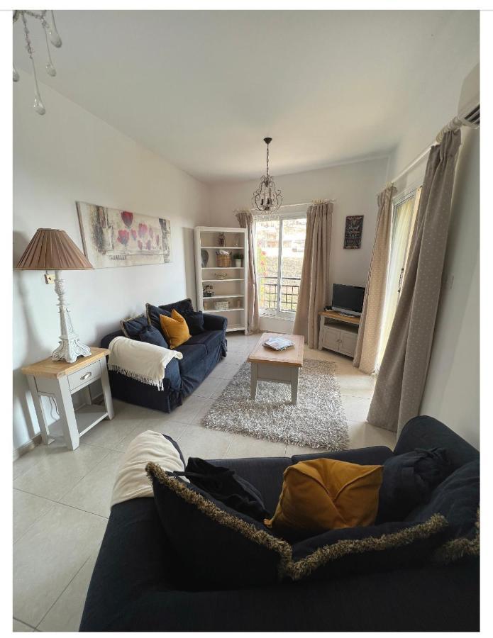 Hillview Apartment Peyia Dış mekan fotoğraf