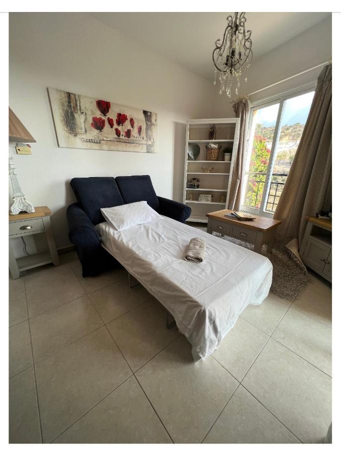 Hillview Apartment Peyia Dış mekan fotoğraf