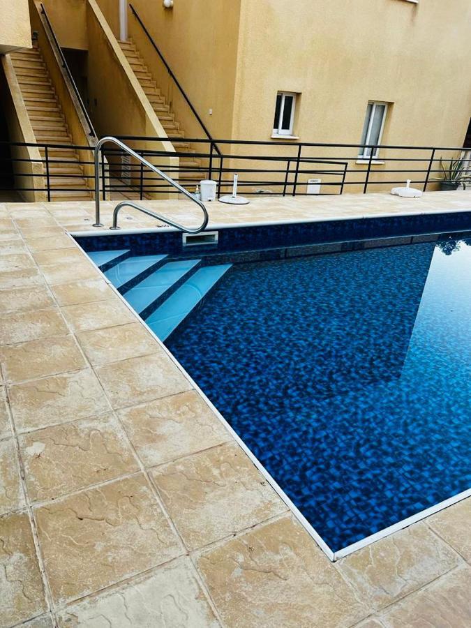 Hillview Apartment Peyia Dış mekan fotoğraf