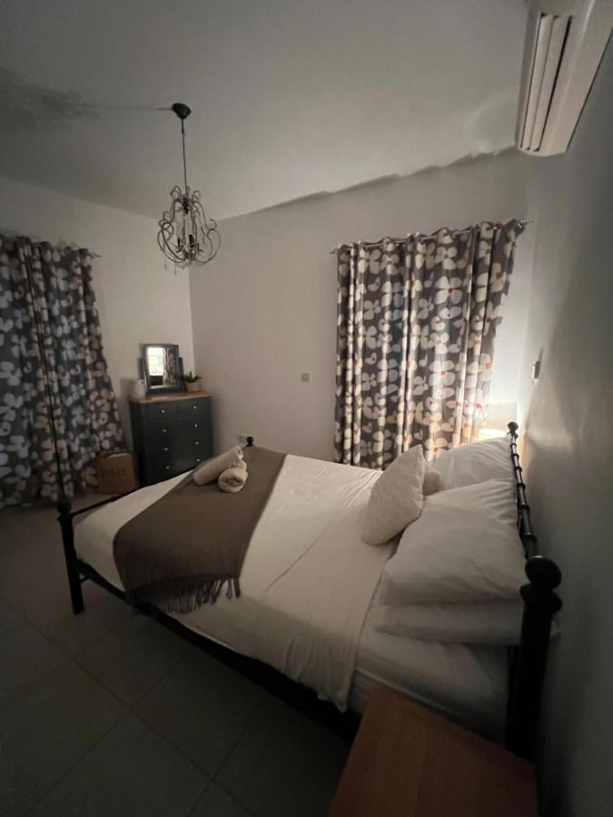 Hillview Apartment Peyia Dış mekan fotoğraf